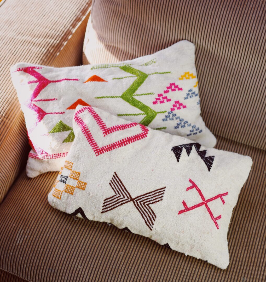 Poduszka w berberyjskie symbole, wzór 2 - obrazek 4